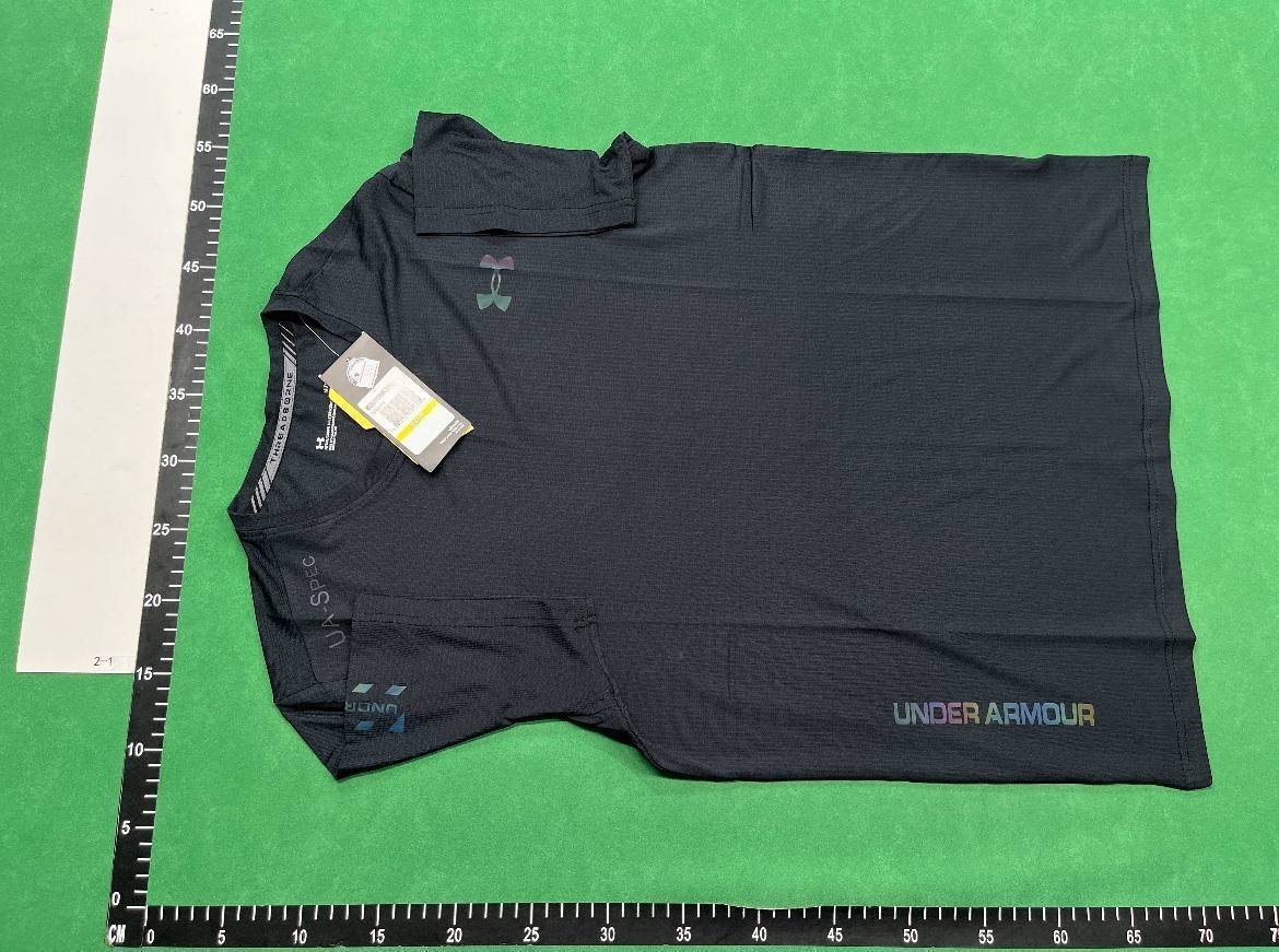 Under Armor short sleeves and shorts