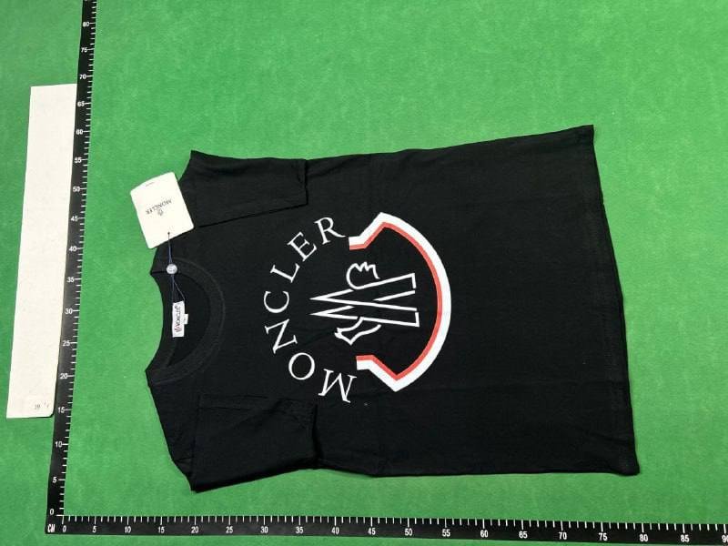  Moncler T-shirts