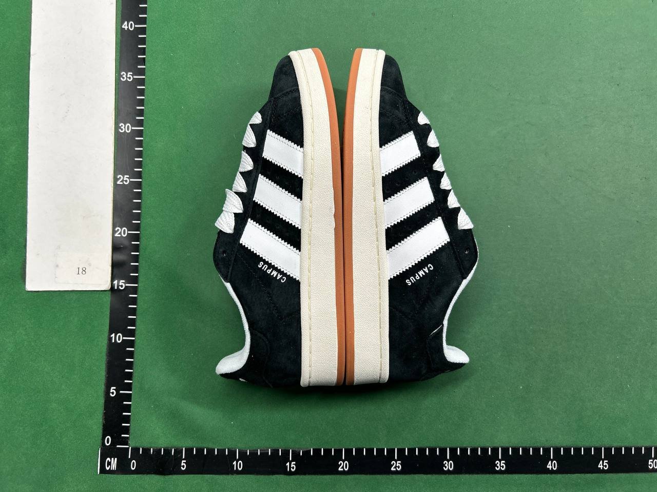 ADIDAS CAMPUS 00s