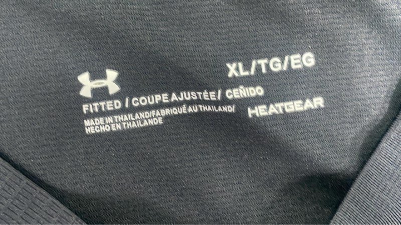 Under Armour T-shirt