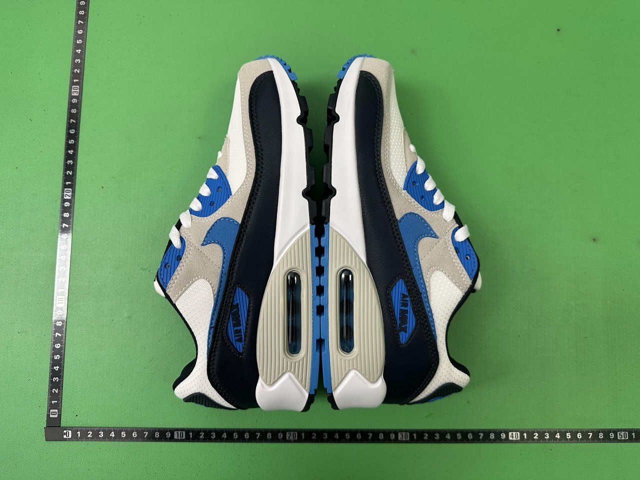 Nike Air Max 90