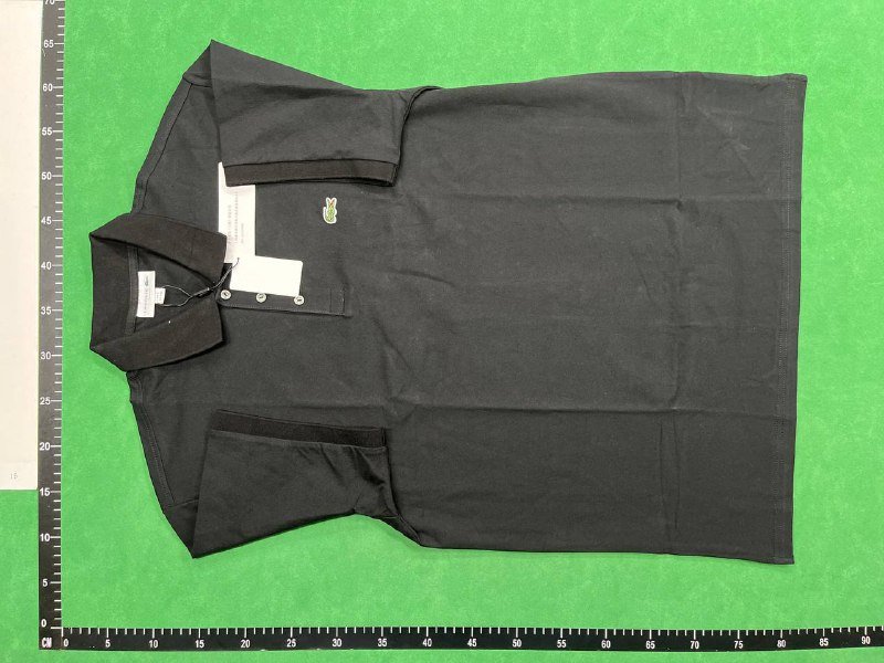   Lacoste polo-shirt
