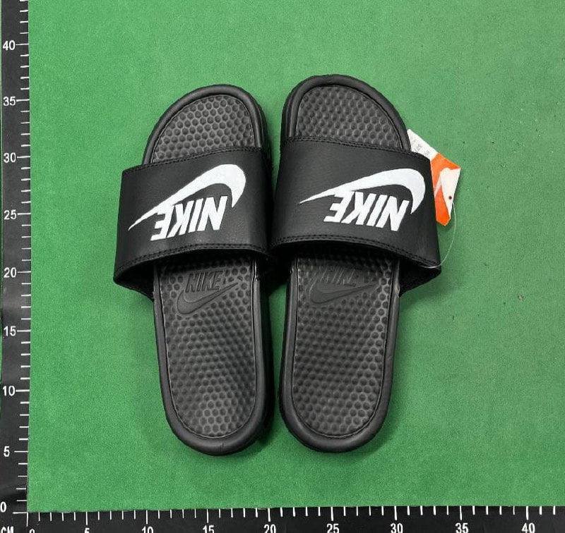   Nike Slide （30 Style）