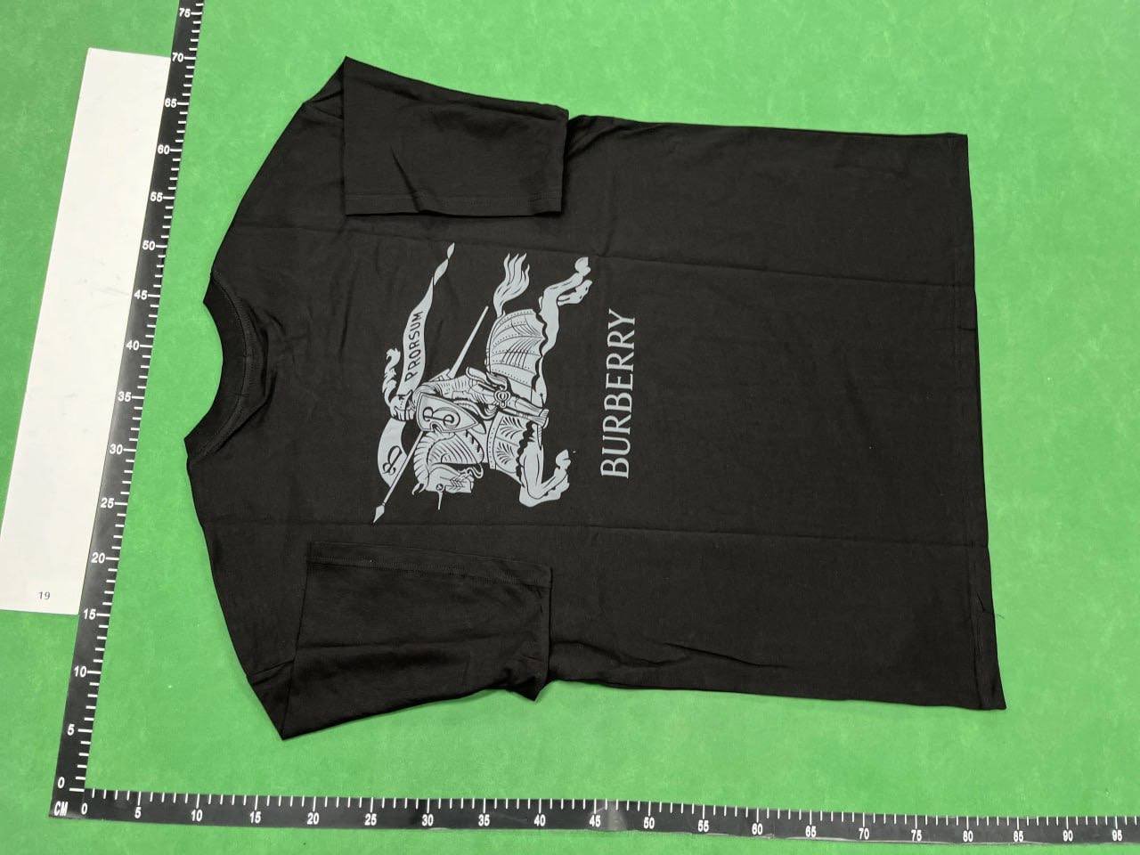 Burberry/Moschino/Amiparis T-shirt（40 style TOP）