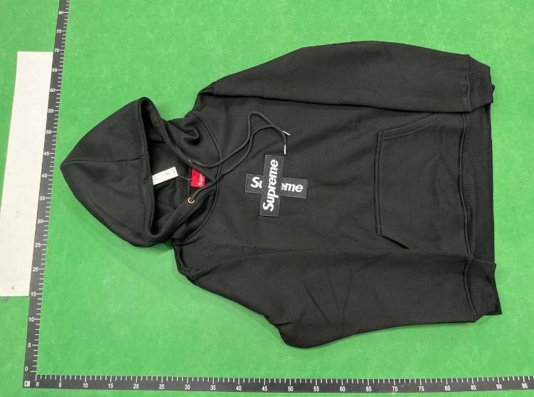 SUPREME HOODIES （20 styles）