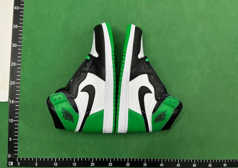 Nike Jordan 1
