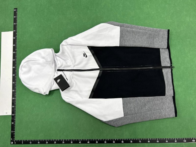 Nike suit