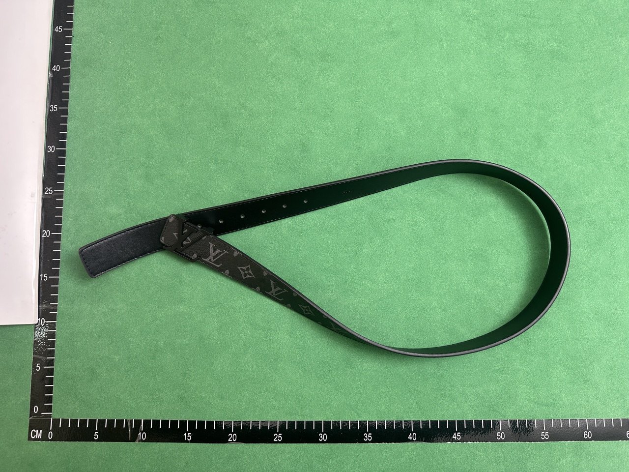 Louis Vuitton belt