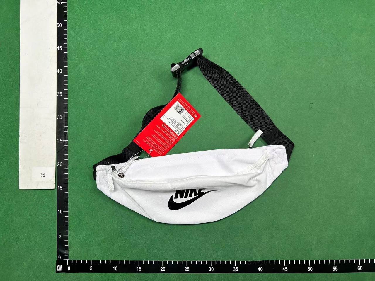  Nike Heritage
