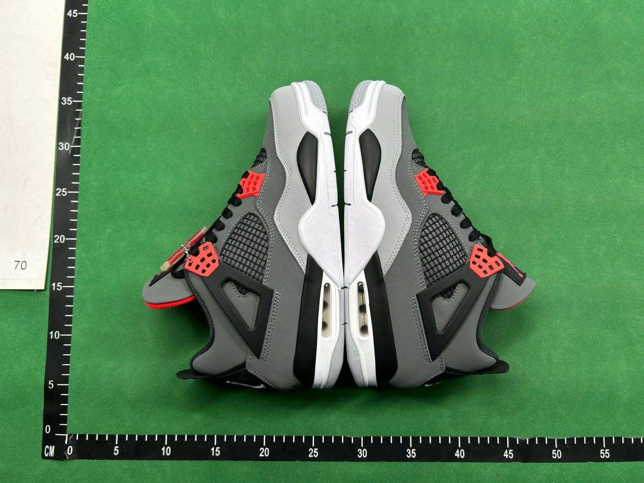 Nike Jordan 4