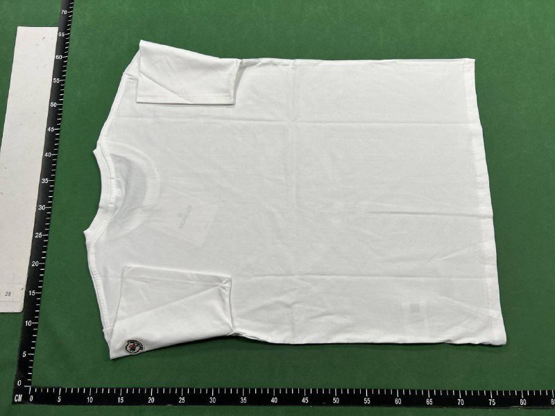 Moncler T-shirt