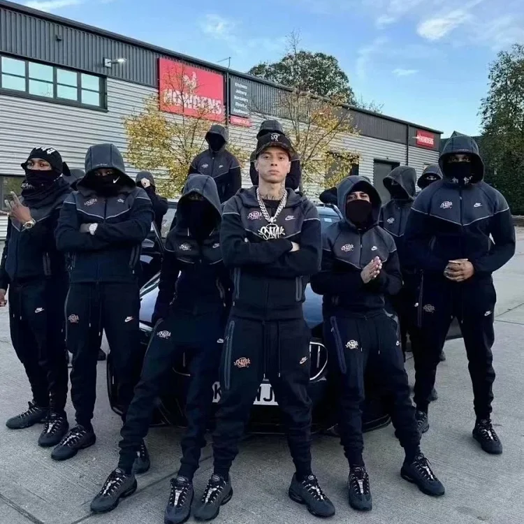 Nike Tech Set
