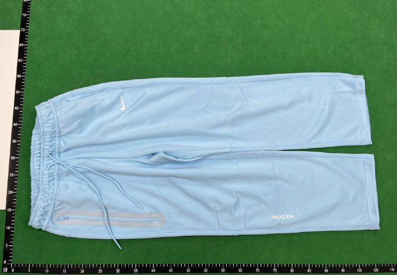 Nike Tech Set