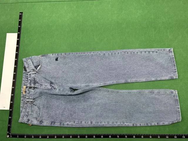   Burberry Jeans