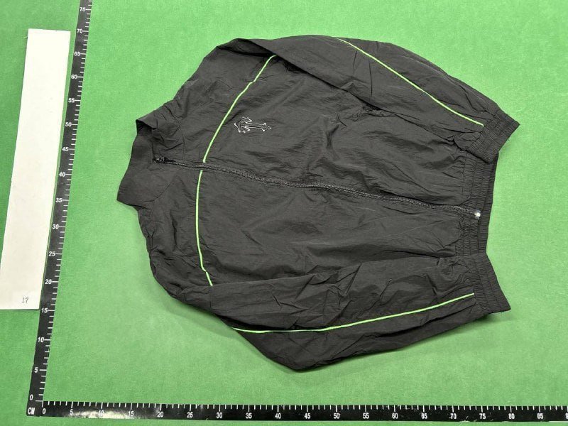 Trapstar tracksuit  (39 CP)