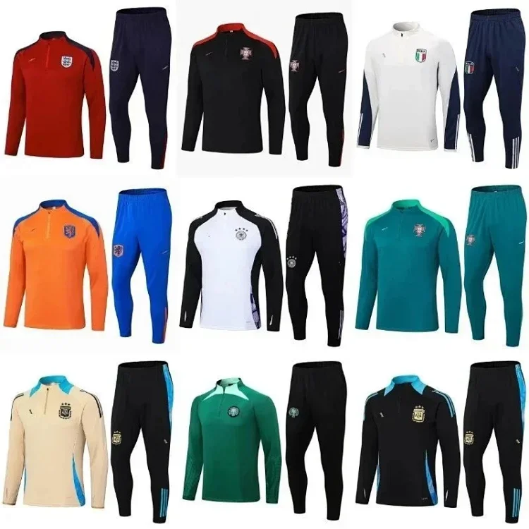 NIKE Soccer Suits(38