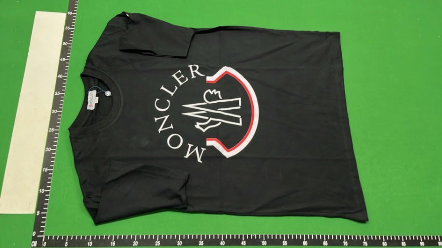 :Moncler T-shirt
