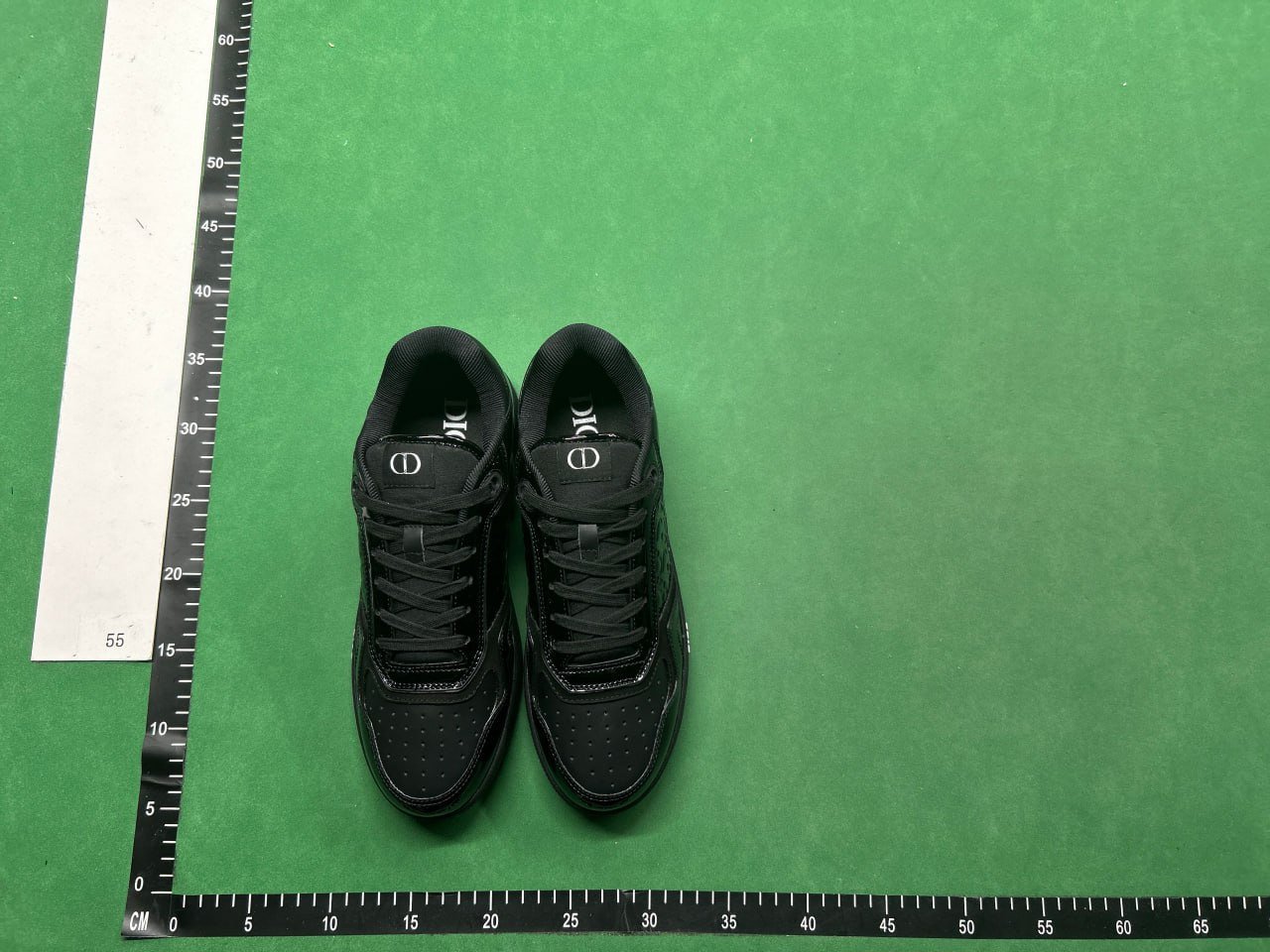  Dior B27
