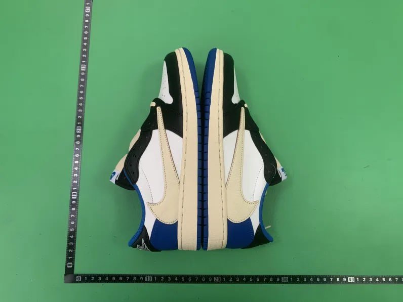 Nike Air  Jordan 1 Low