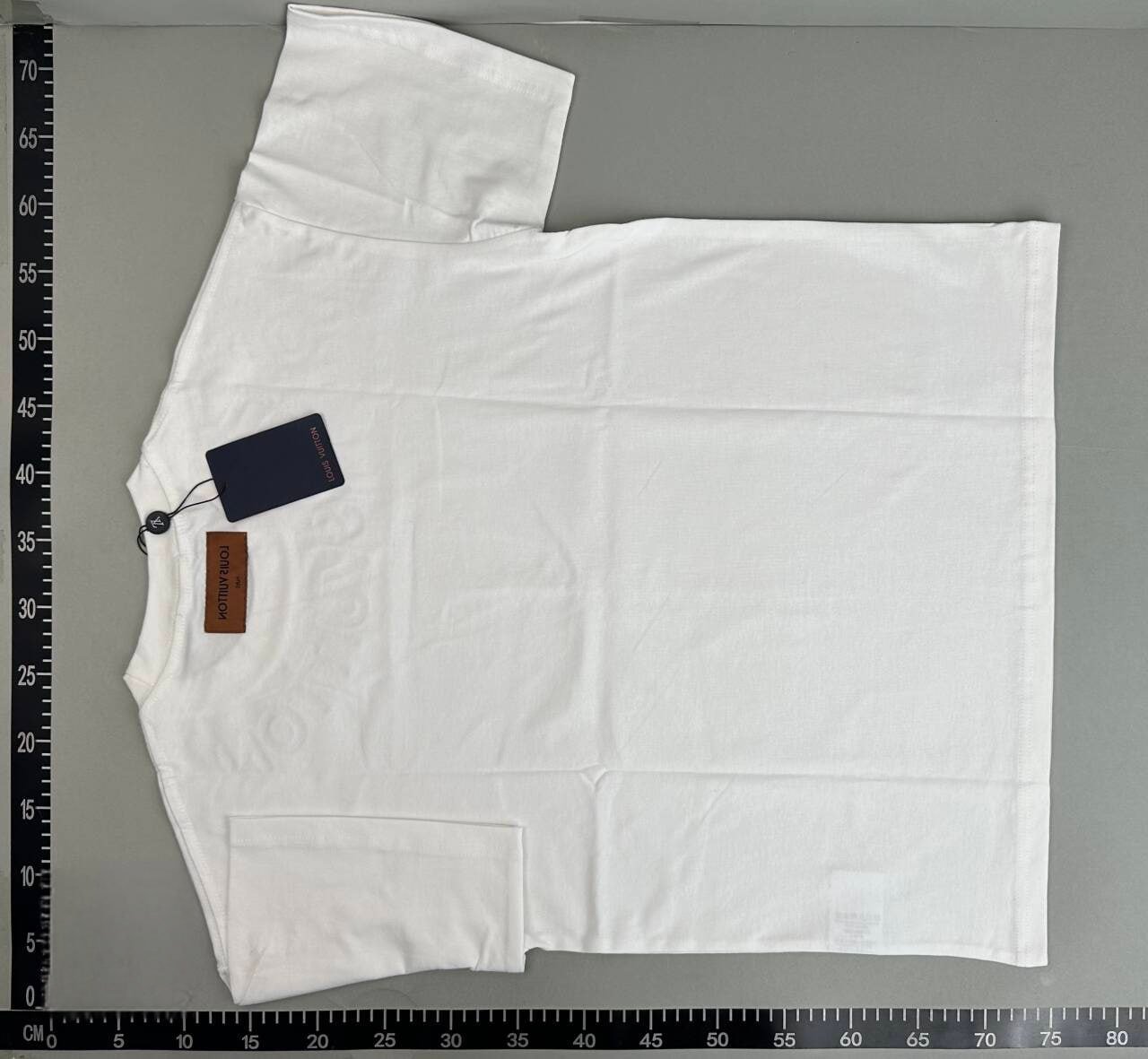 LV T-shirt