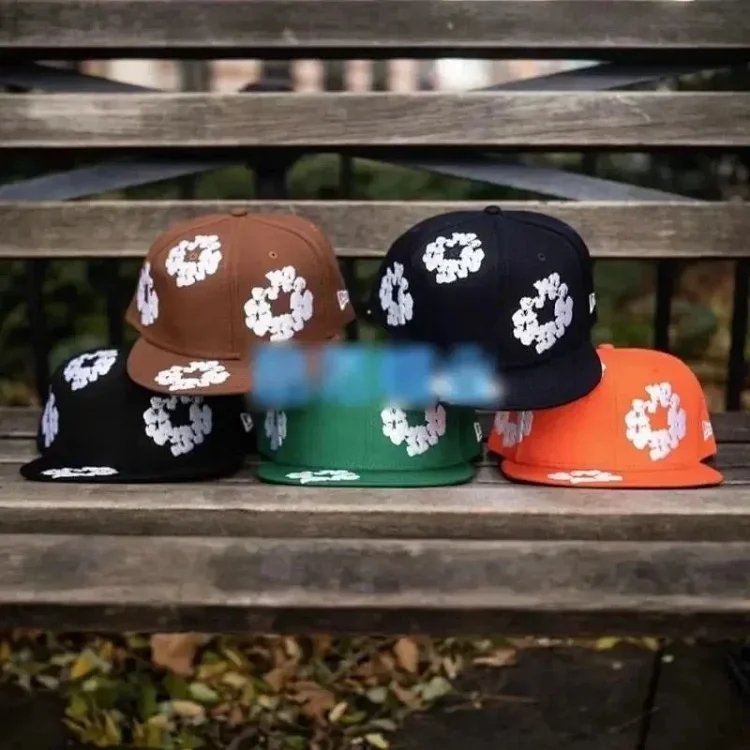 ENIM TEARS  Hat