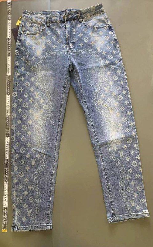  LV Jeans