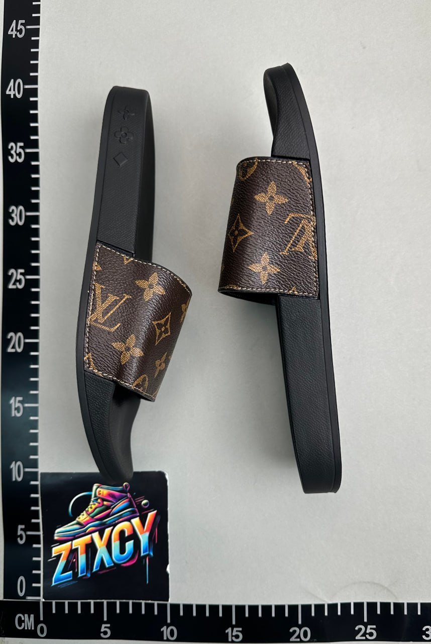LV slippers