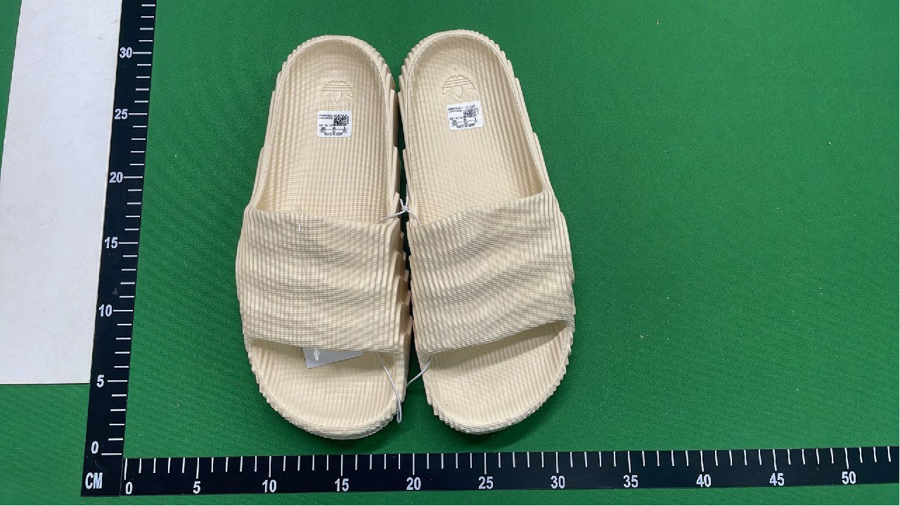 Adidas slippers