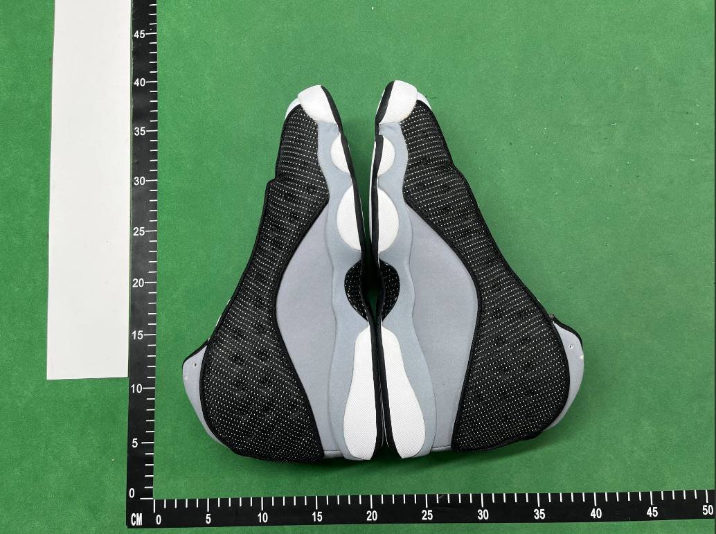 Air Jordan 13
